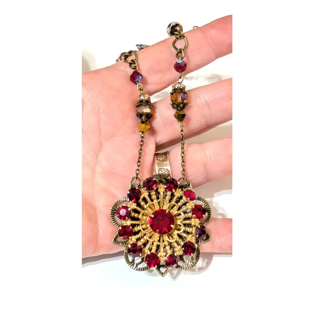 Victorian Style Red Glass Necklace Adjustable 2